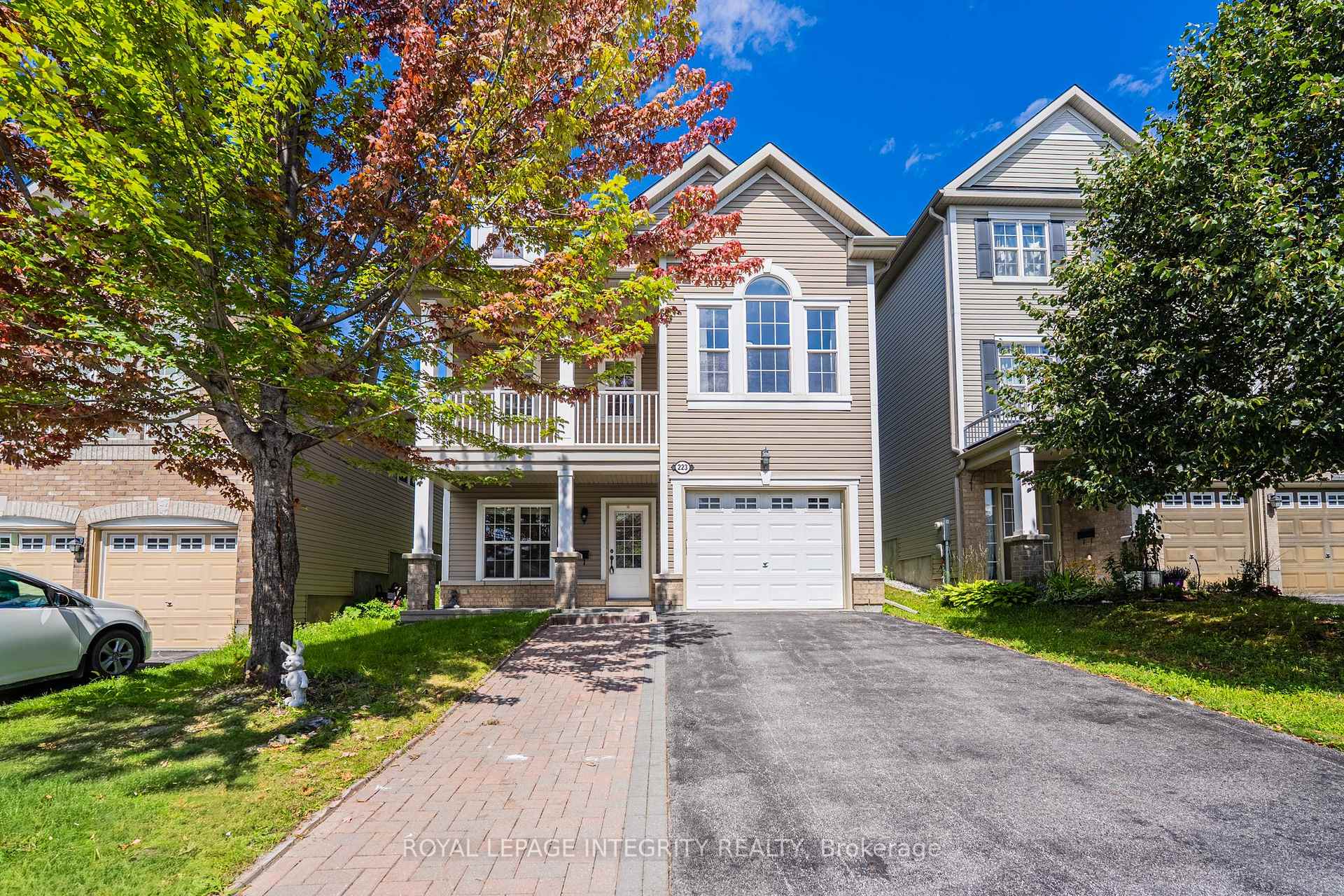 Photo 2 of 223 Huntsville Drive, Ottawa, Kanata - Kanata Lakes/Heritage Hills — HOMEH