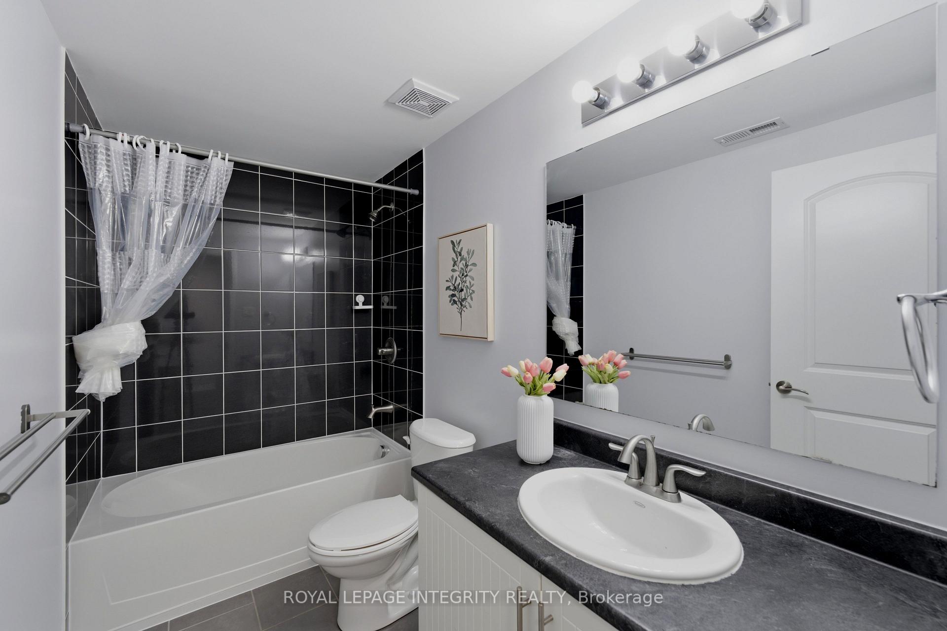Photo 6 of 223 Huntsville Drive, Ottawa, Kanata - Kanata Lakes/Heritage Hills — HOMEH