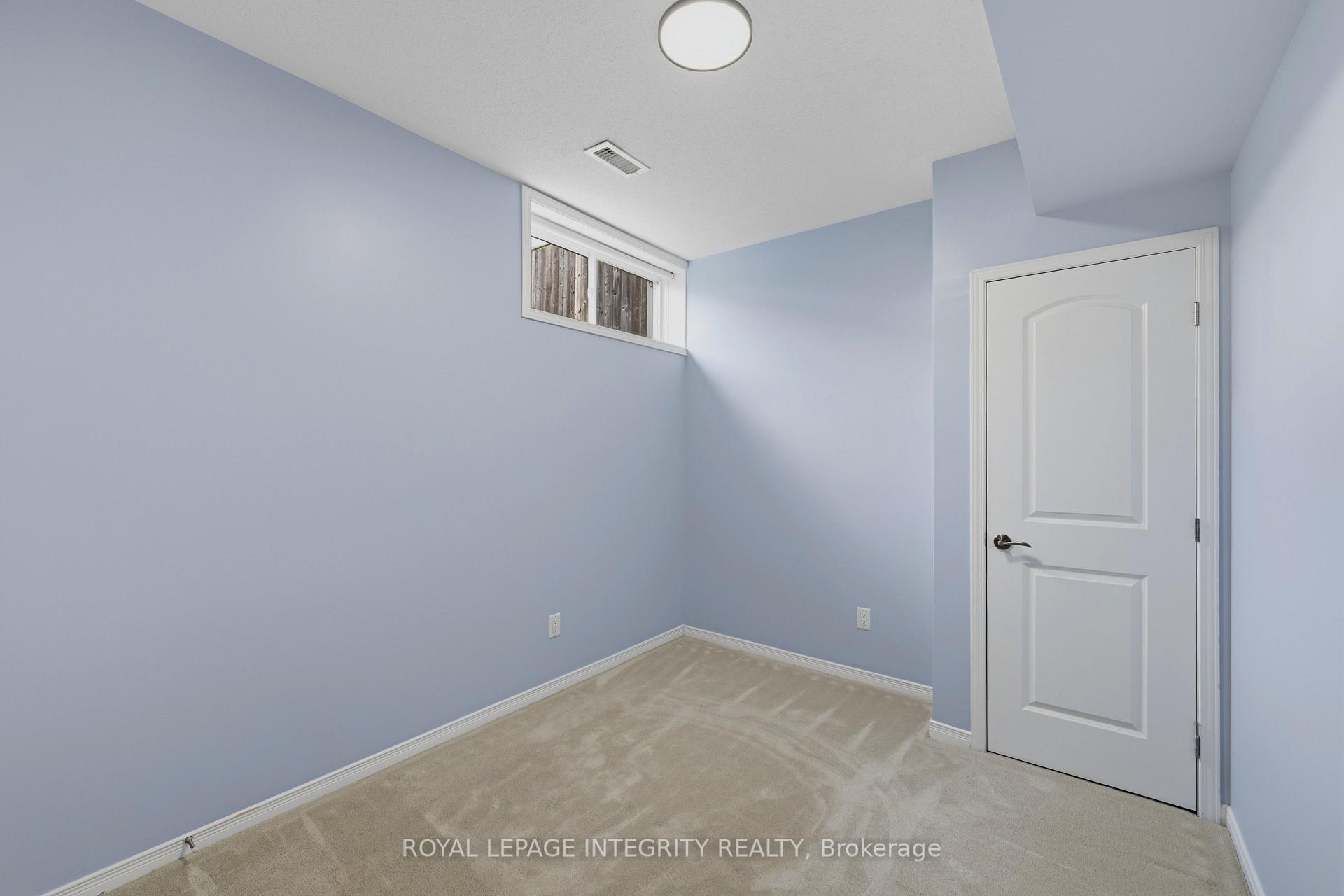 Photo 10 of 223 Huntsville Drive, Ottawa, Kanata - Kanata Lakes/Heritage Hills — HOMEH