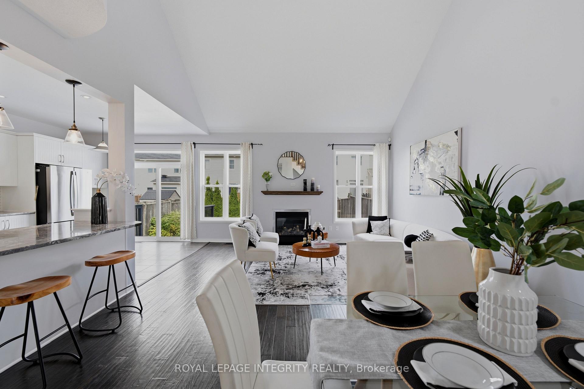 Photo 19 of 223 Huntsville Drive, Ottawa, Kanata - Kanata Lakes/Heritage Hills — HOMEH