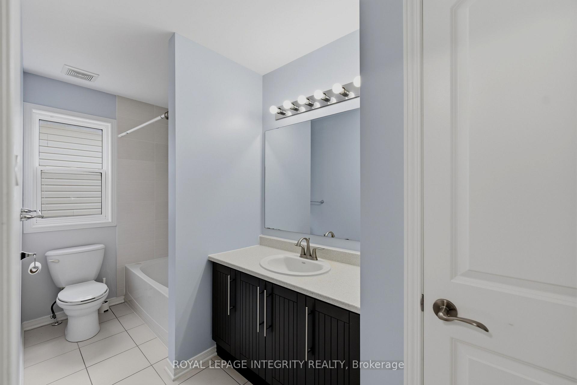 Photo 37 of 223 Huntsville Drive, Ottawa, Kanata - Kanata Lakes/Heritage Hills — HOMEH