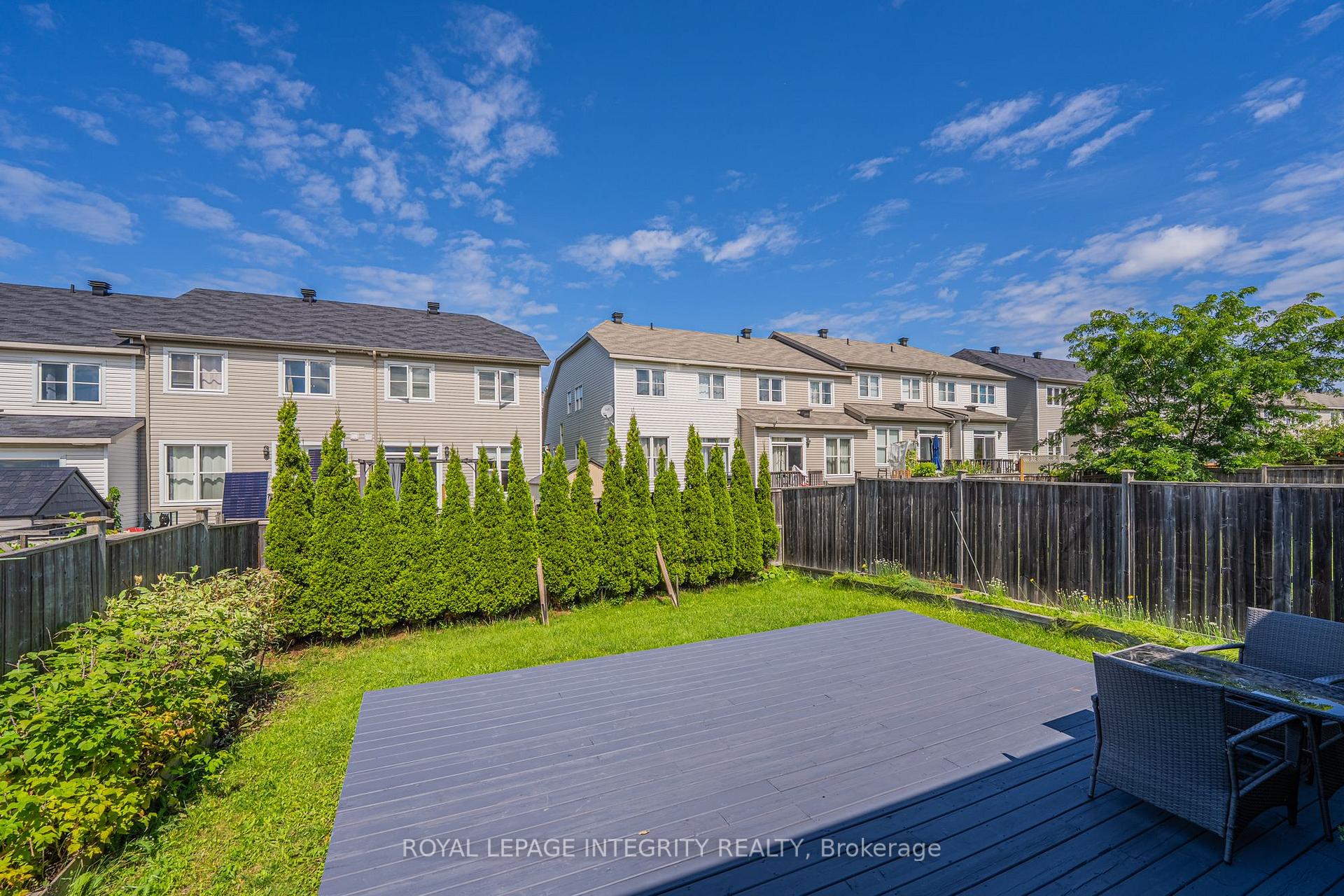 Photo 40 of 223 Huntsville Drive, Ottawa, Kanata - Kanata Lakes/Heritage Hills — HOMEH