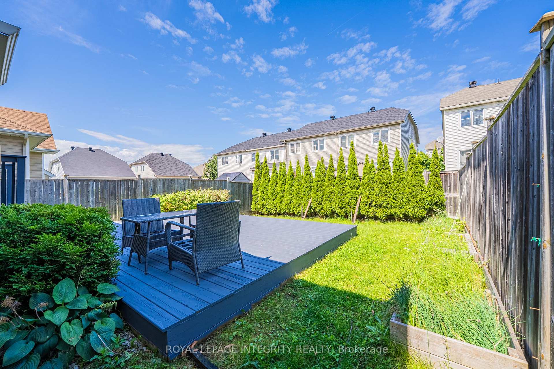 Photo 41 of 223 Huntsville Drive, Ottawa, Kanata - Kanata Lakes/Heritage Hills — HOMEH