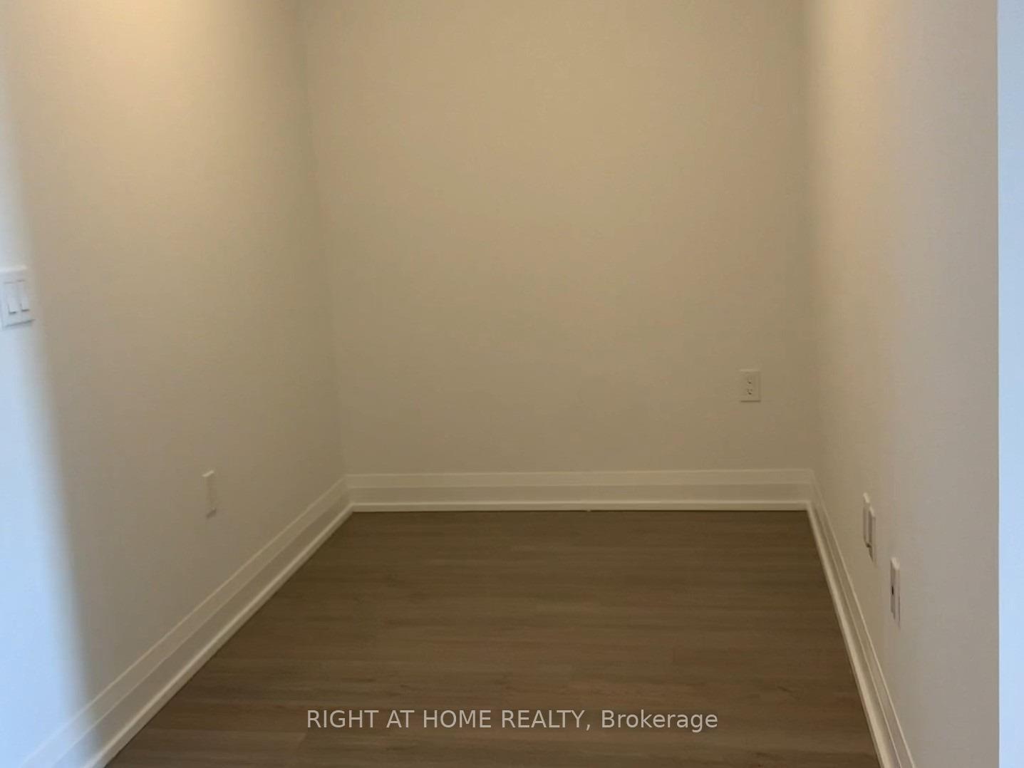 Photo 5 of Unit 1410, 77 Mutual Street, Toronto, Church-Yonge Corridor — HOMEH