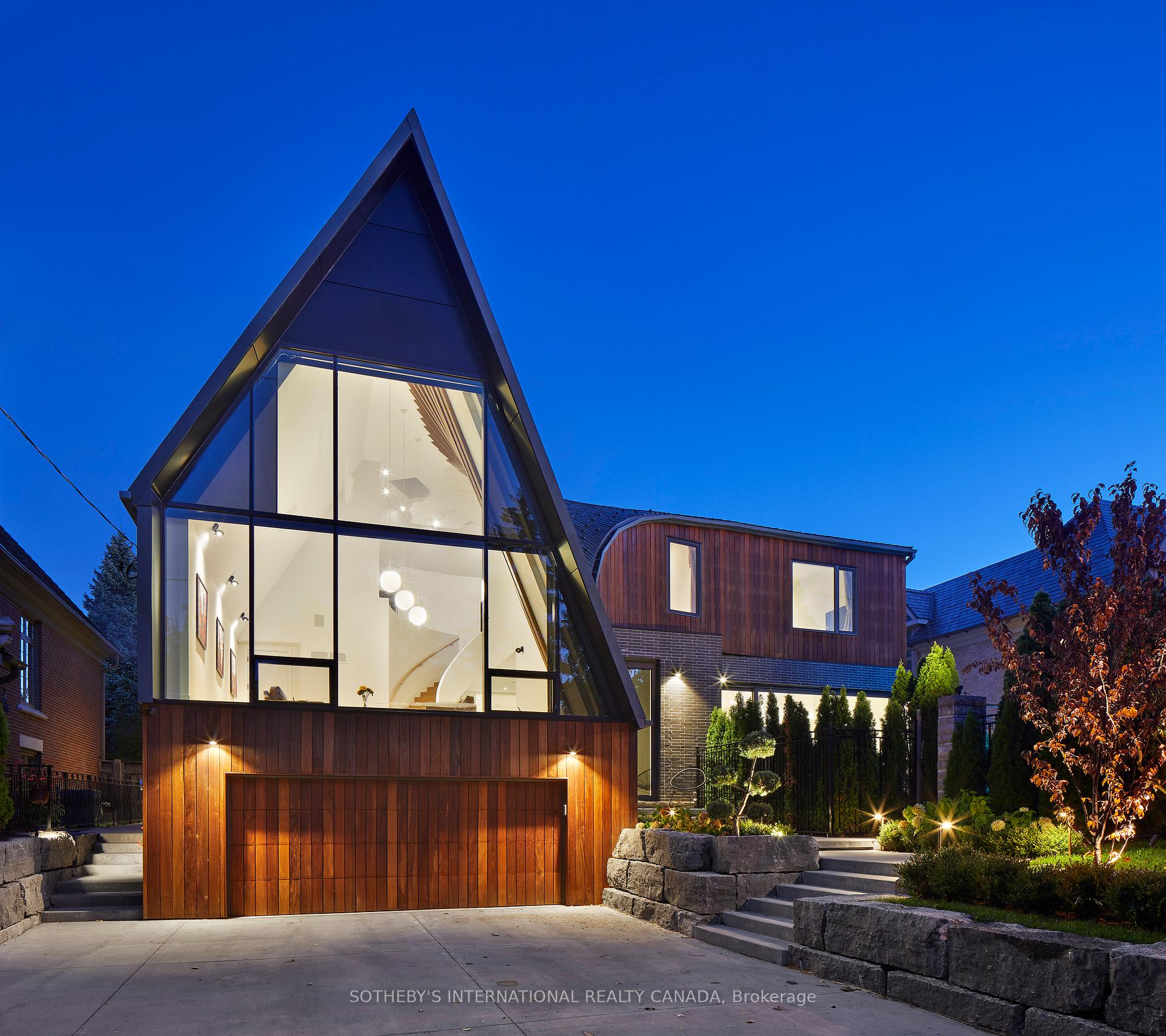 Photo of 108 Stratford Crescent