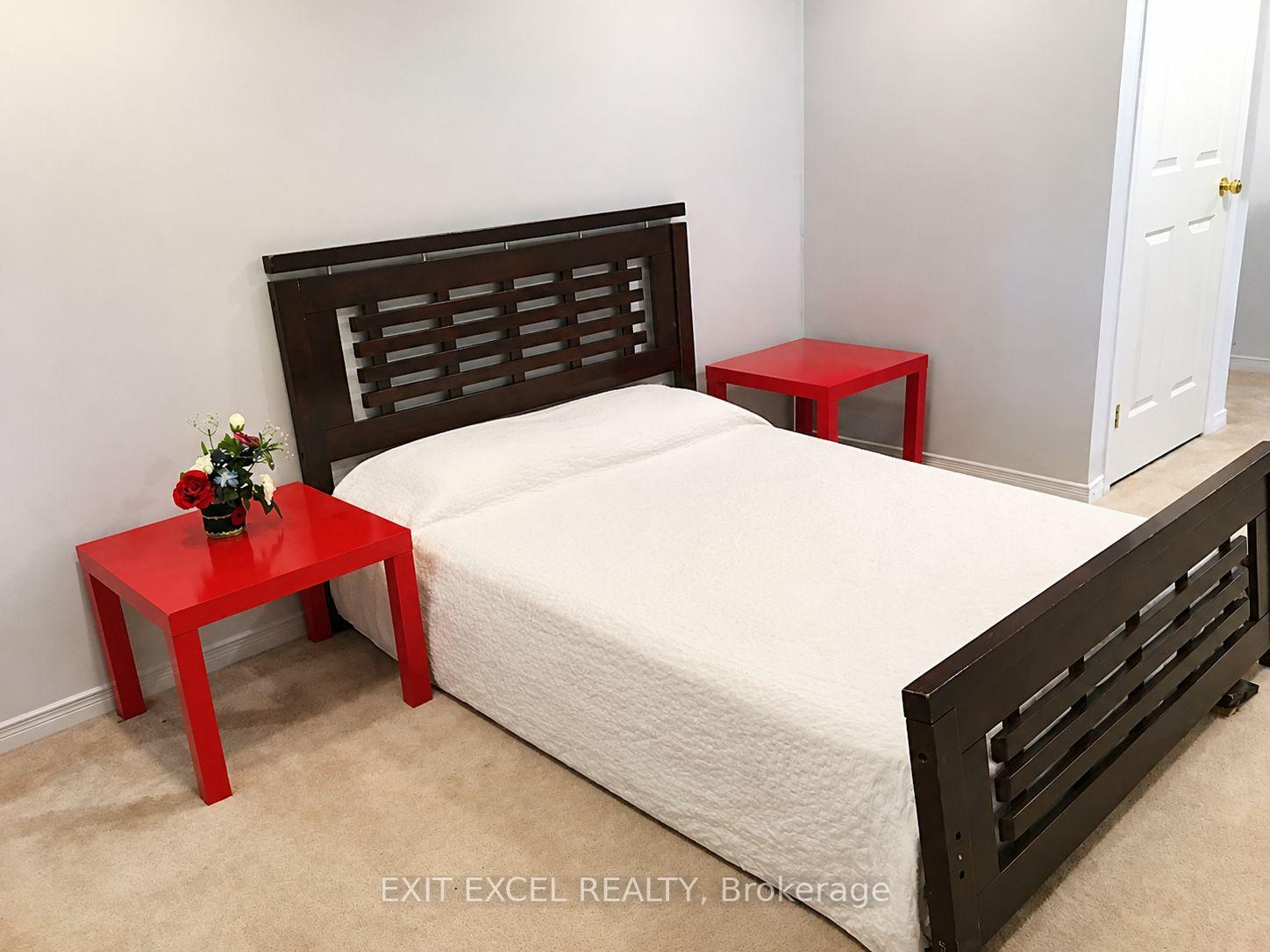 Photo 21 of 17 Heartleaf Private, Ottawa, Hunt Club Park/Greenboro — HOMEH