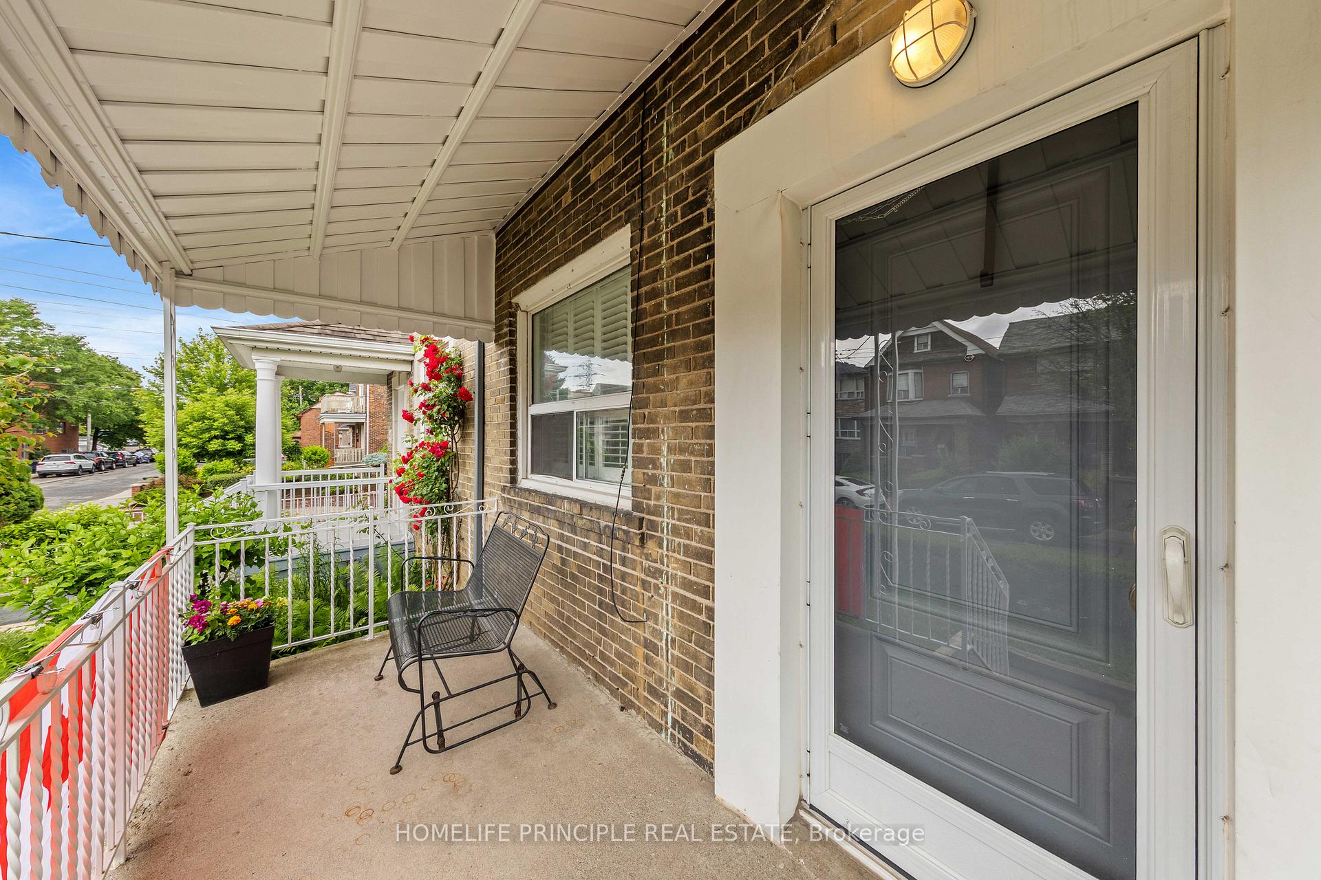 Photo 5 of 420 Salem Avenue N, Toronto, Dovercourt-Wallace Emerson-Junction — HOMEH