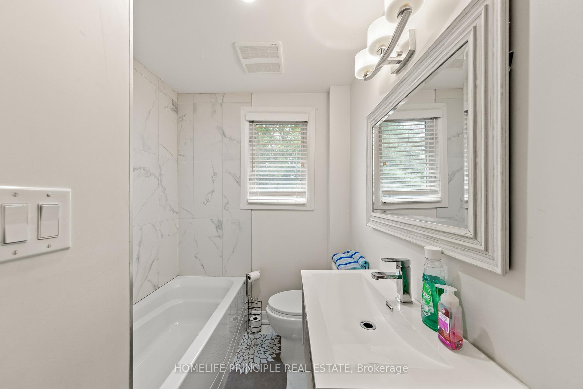 Photo 18 of 420 Salem Avenue N, Toronto, Dovercourt-Wallace Emerson-Junction — HOMEH