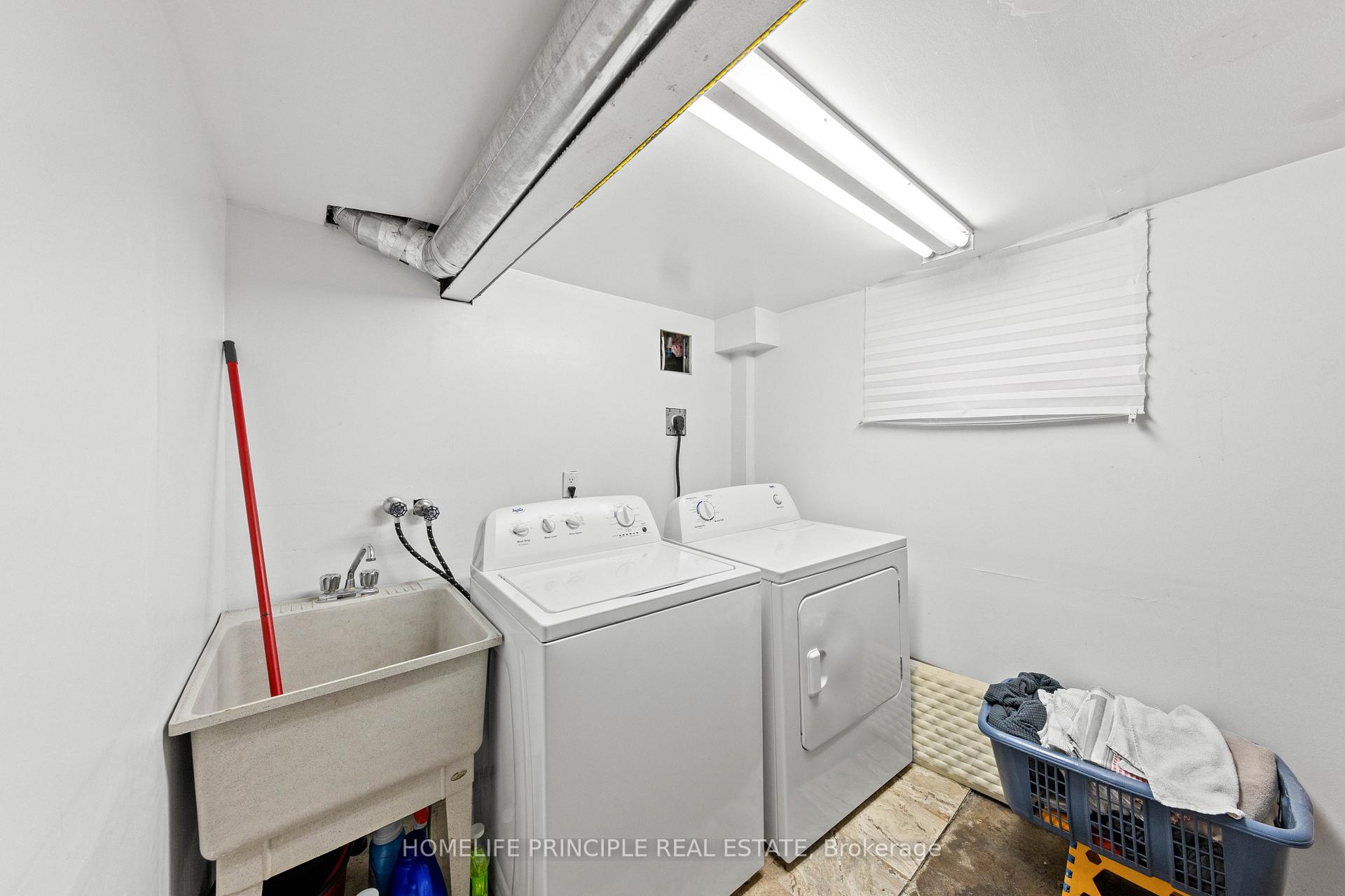 Photo 25 of 420 Salem Avenue N, Toronto, Dovercourt-Wallace Emerson-Junction — HOMEH