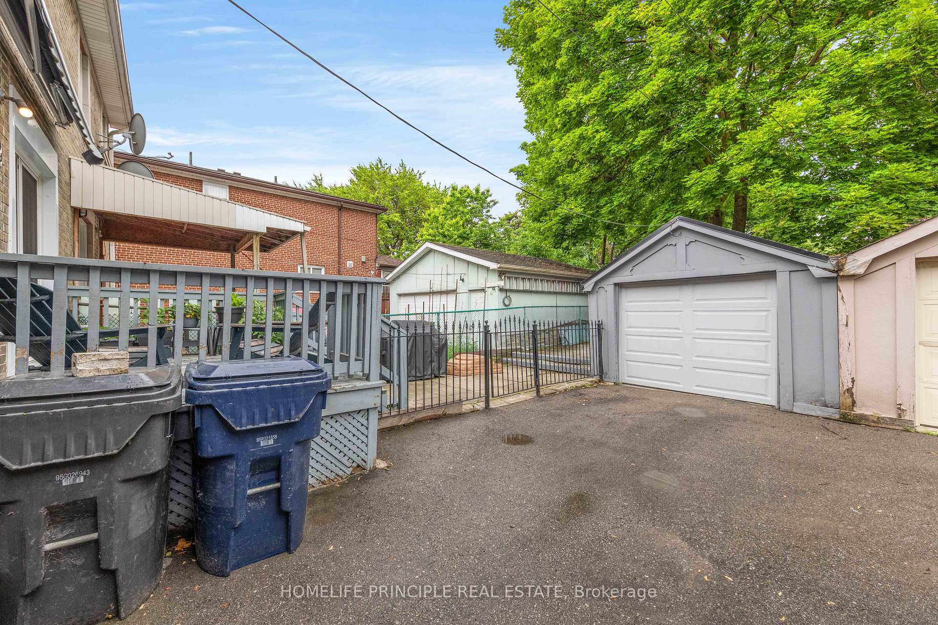 Photo 29 of 420 Salem Avenue N, Toronto, Dovercourt-Wallace Emerson-Junction — HOMEH
