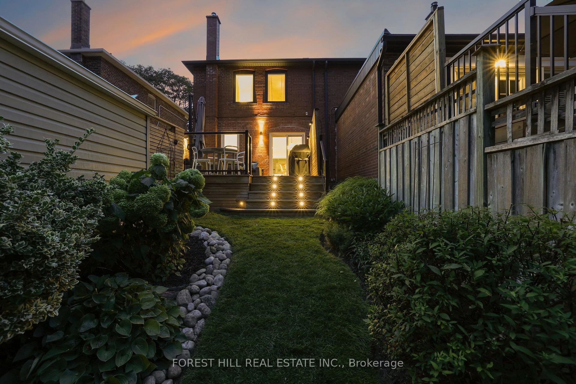 Photo 37 of 87 Thursfield Crescent, Toronto, Leaside — HOMEH