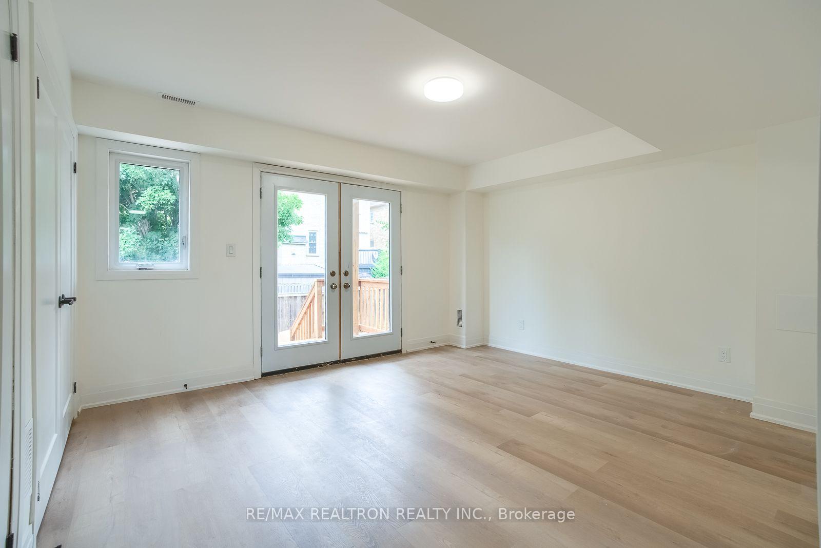 Photo 4 of 5261 Meeks Common, Burlington, Orchard — HOMEH