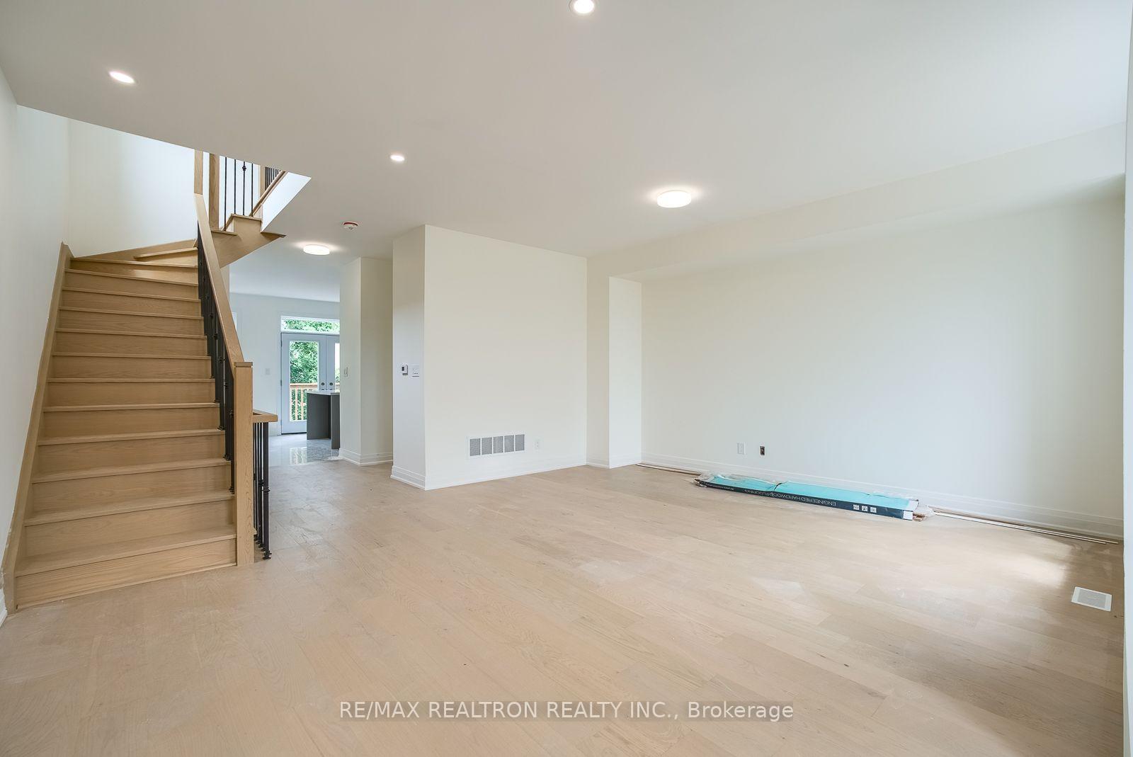 Photo 13 of 5261 Meeks Common, Burlington, Orchard — HOMEH