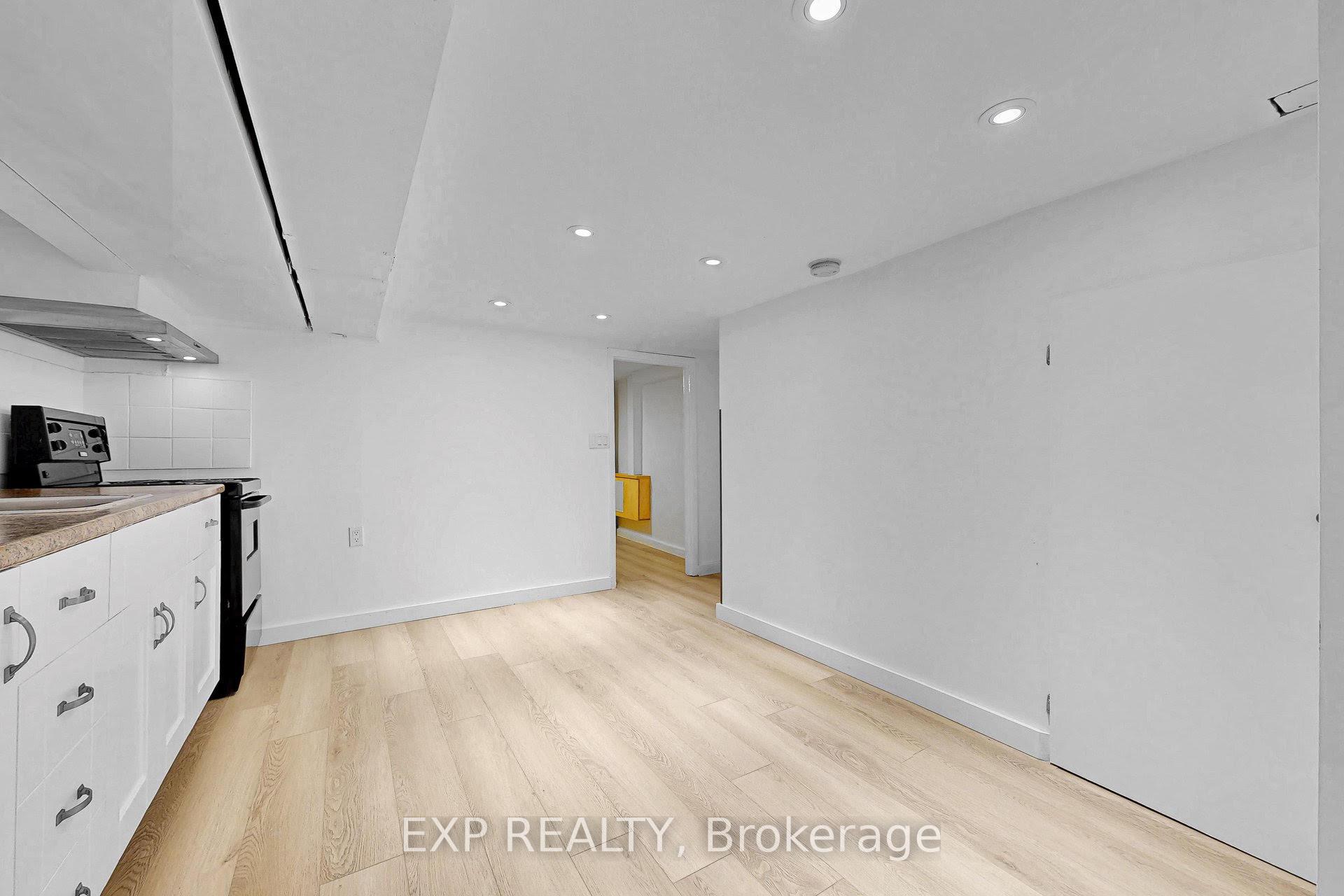 Photo 14 of Unit BSMT, 858 Manning Avenue, Toronto, The Annex — HOMEH