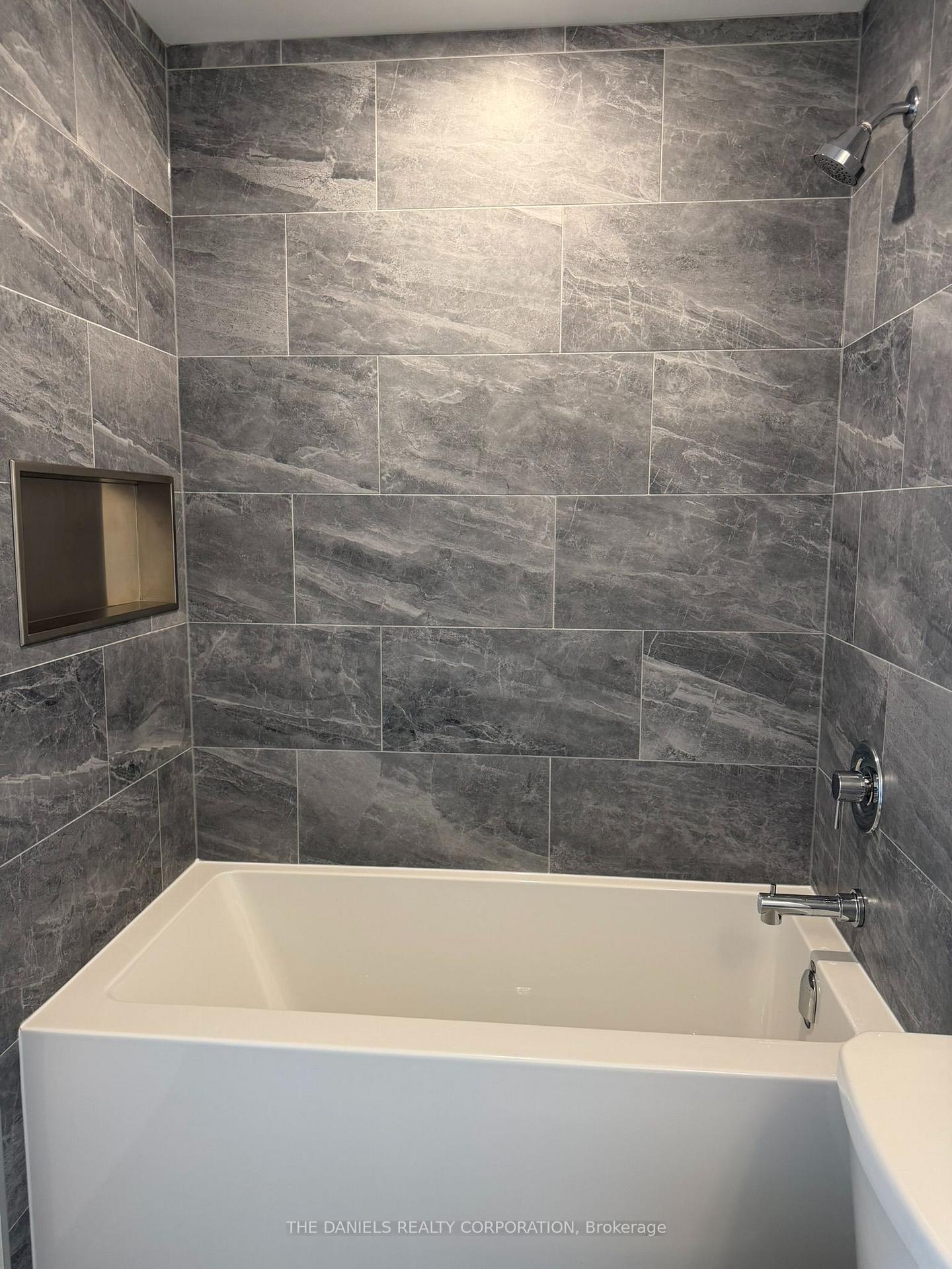 Photo 15 of Unit 3605, 395 Square One Drive, Mississauga, City Centre — HOMEH