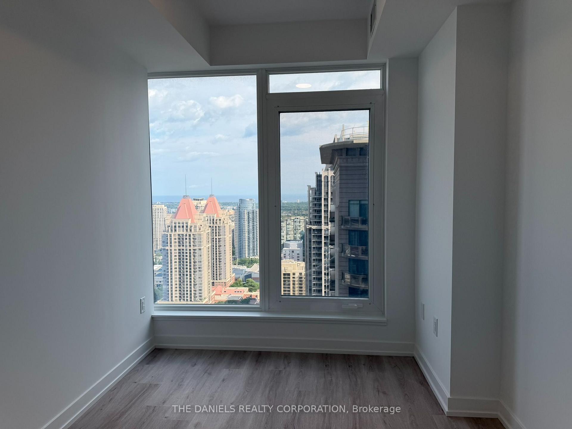 Photo 17 of Unit 3605, 395 Square One Drive, Mississauga, City Centre — HOMEH