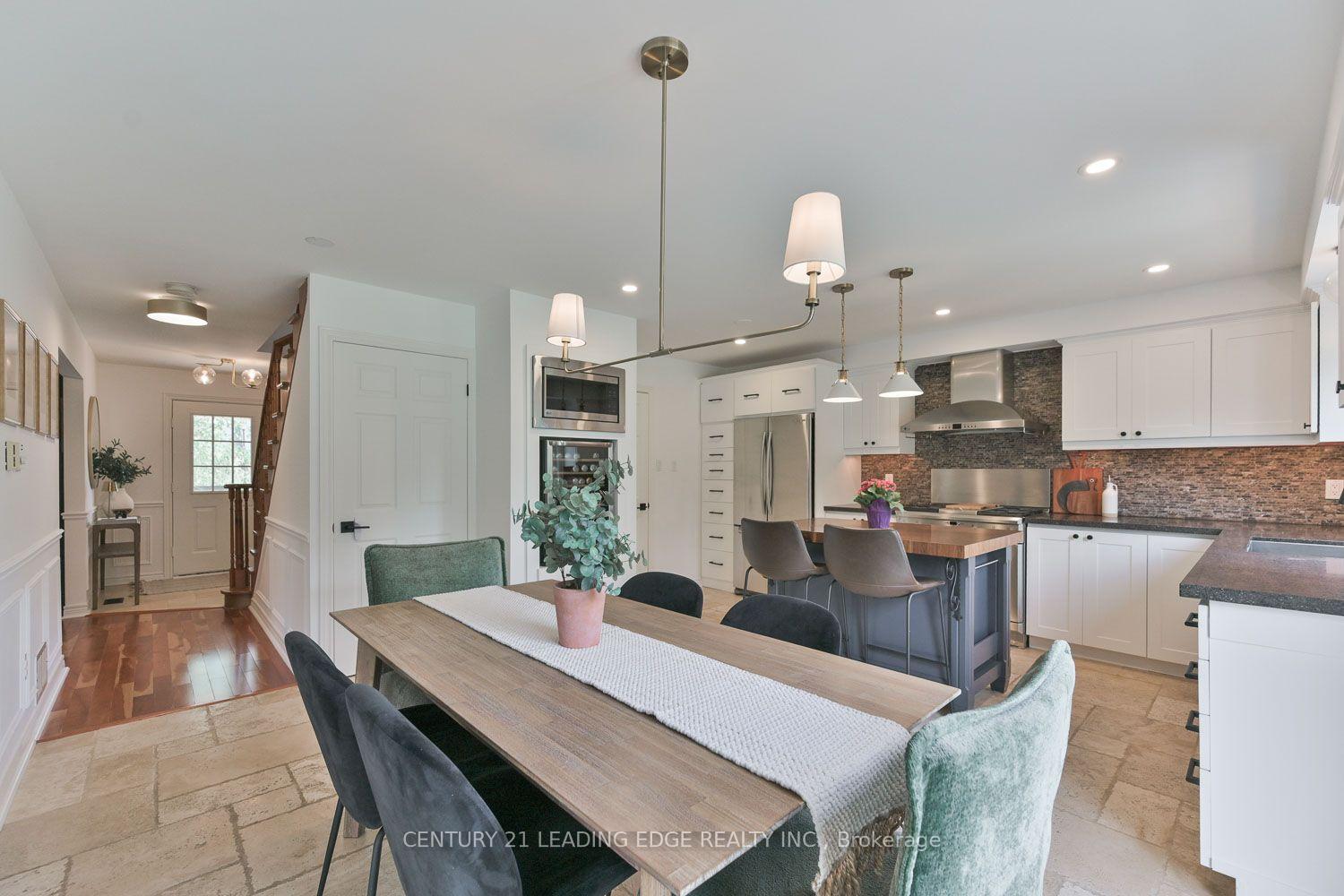 Photo 11 of 12 Taylor Drive, Uxbridge, Rural Uxbridge — HOMEH