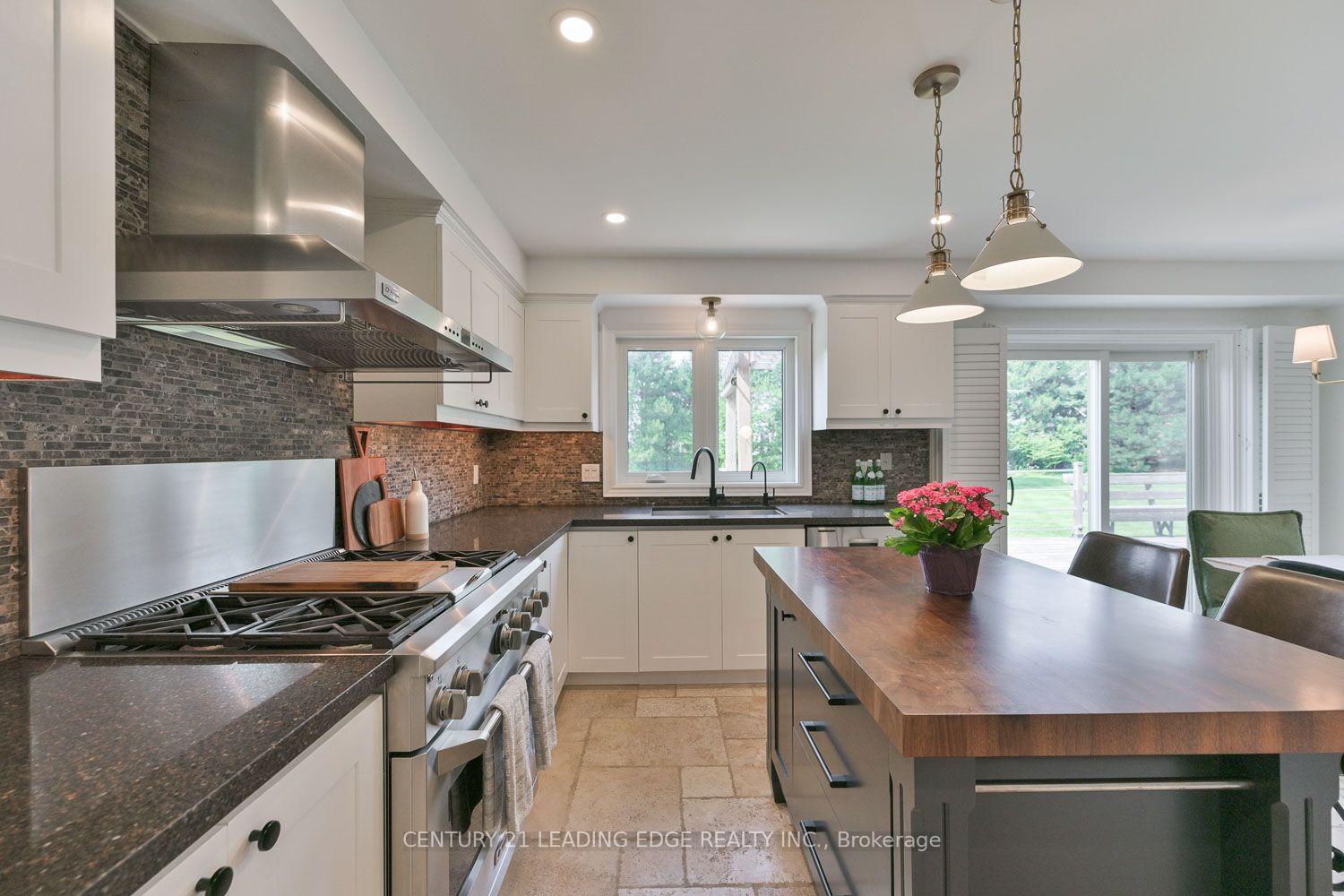 Photo 16 of 12 Taylor Drive, Uxbridge, Rural Uxbridge — HOMEH
