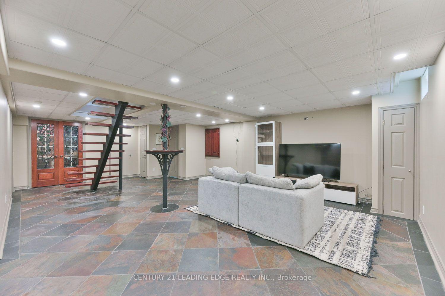 Photo 32 of 12 Taylor Drive, Uxbridge, Rural Uxbridge — HOMEH