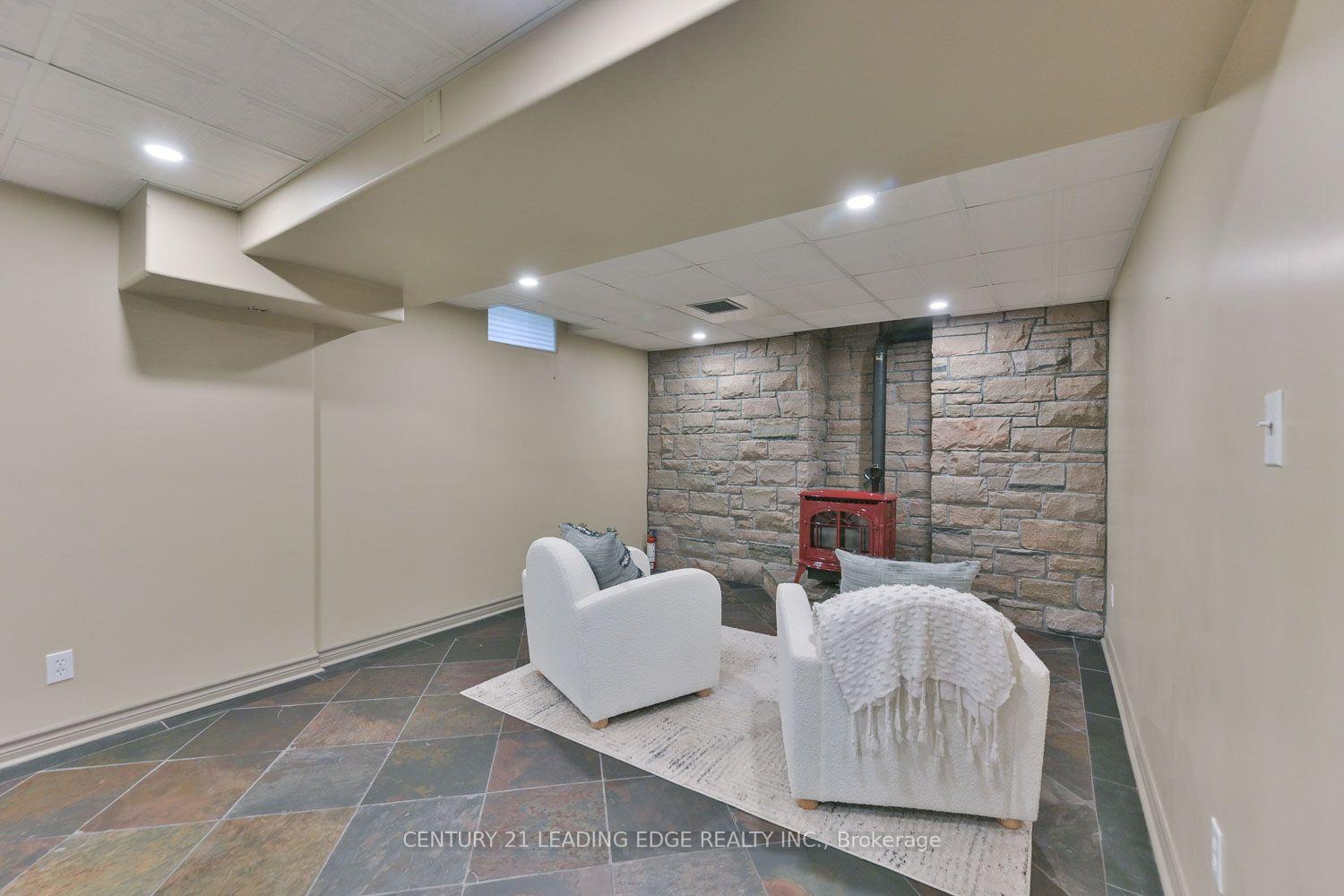 Photo 35 of 12 Taylor Drive, Uxbridge, Rural Uxbridge — HOMEH