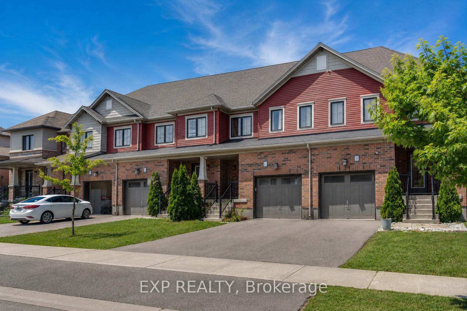 Photo 3 of 47 Sherway Street, Hamilton, Stoney Creek Mountain — HOMEH