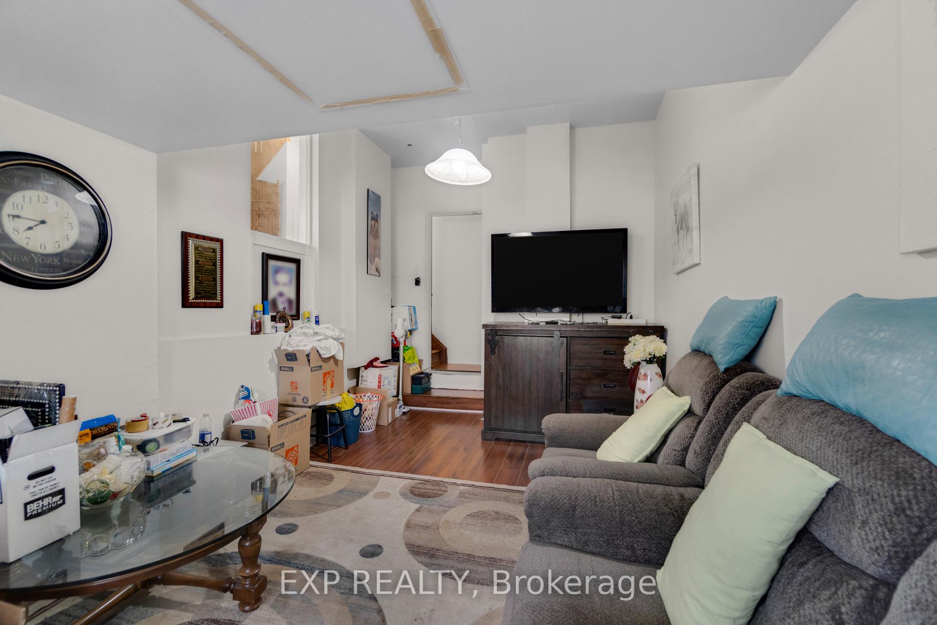 Photo 32 of 47 Sherway Street, Hamilton, Stoney Creek Mountain — HOMEH