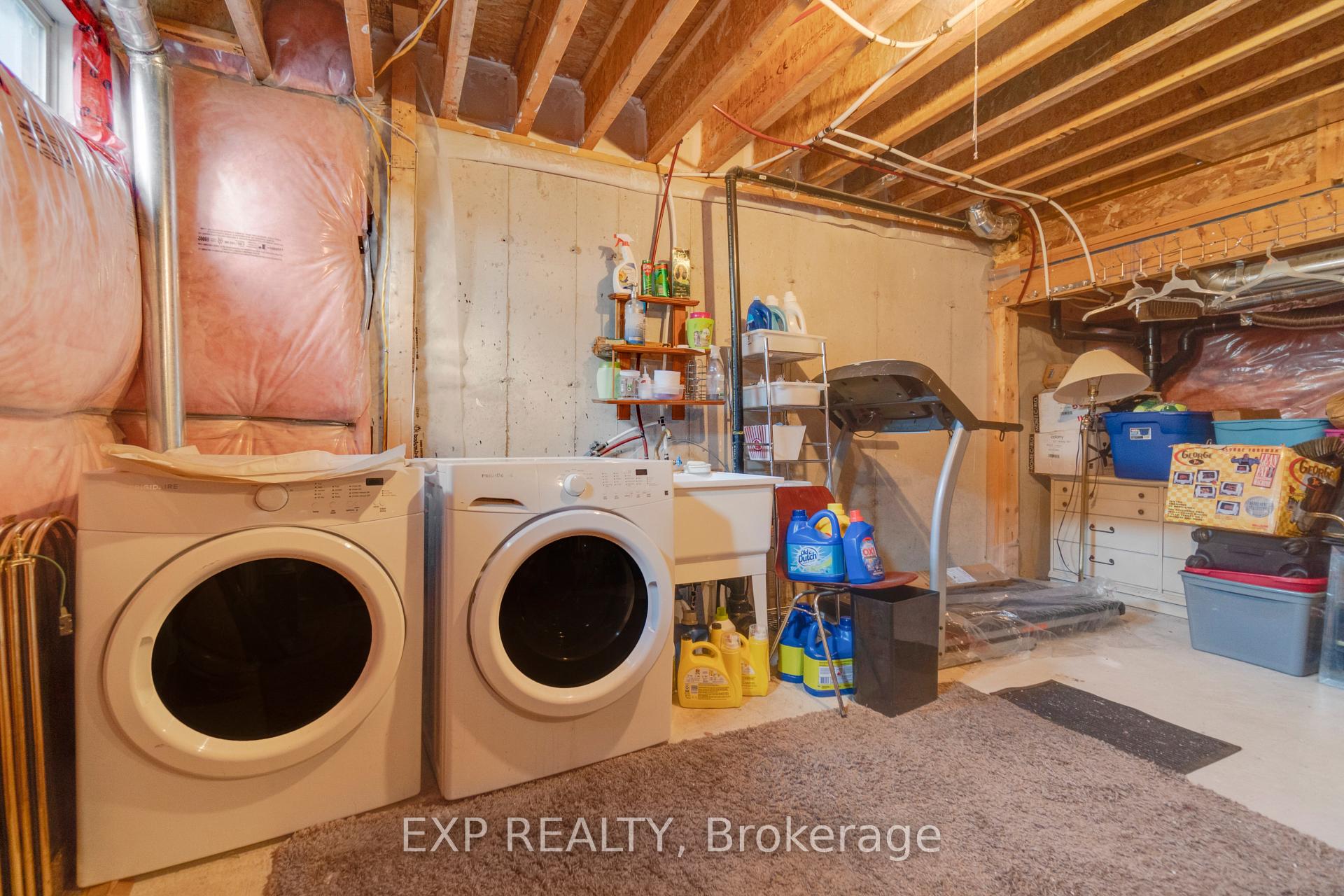 Photo 34 of 47 Sherway Street, Hamilton, Stoney Creek Mountain — HOMEH