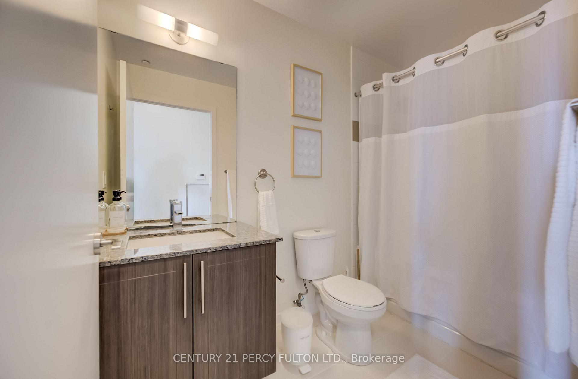 Photo 14 of Unit 1703, 85 Duke Street W, Kitchener, City Commercial Core — HOMEH