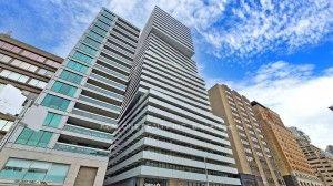 Front of Unit 1808, 200 Bloor Street W