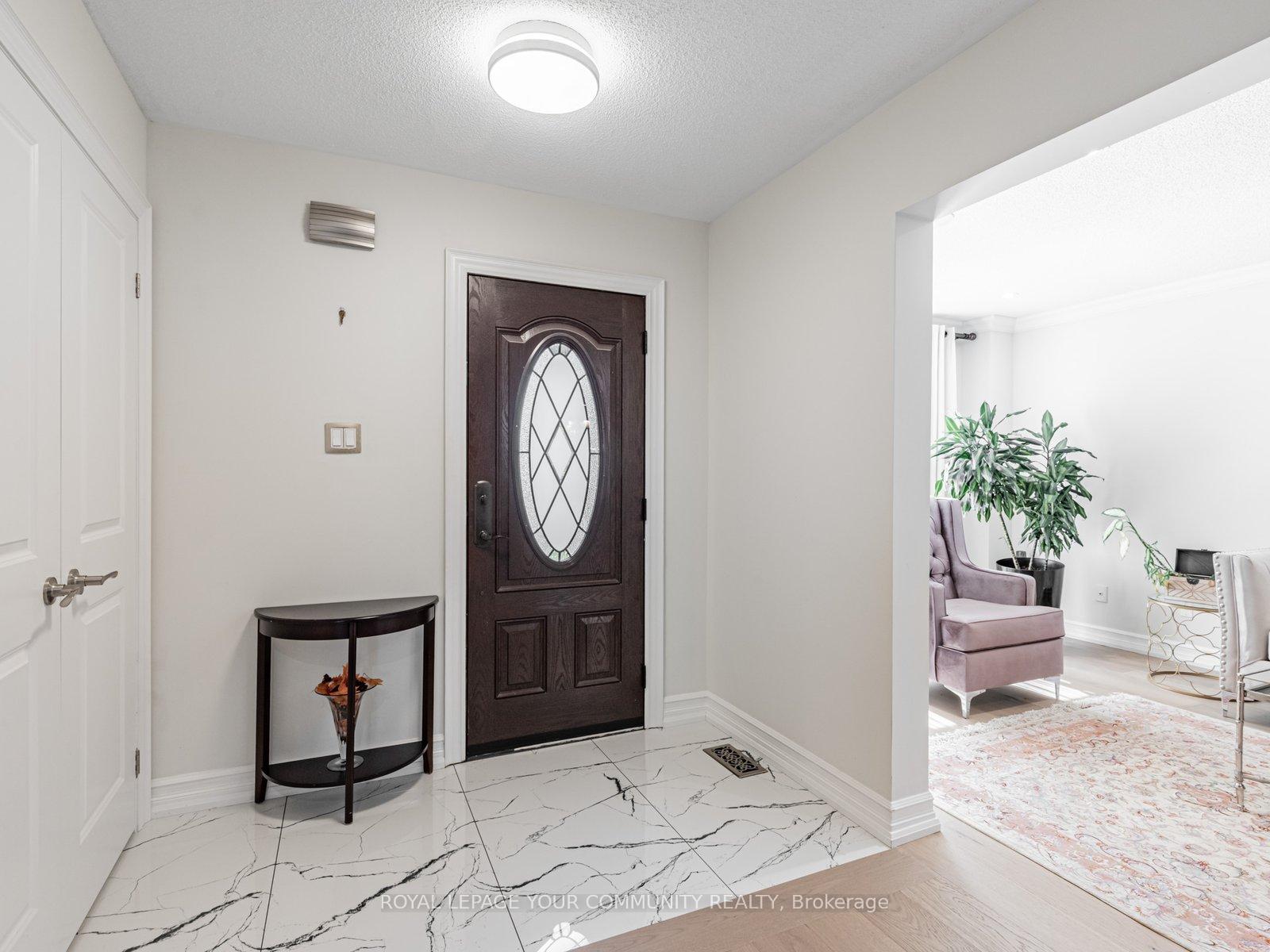 Photo 3 of 5 Mandel Crescent, Richmond Hill, Devonsleigh — HOMEH