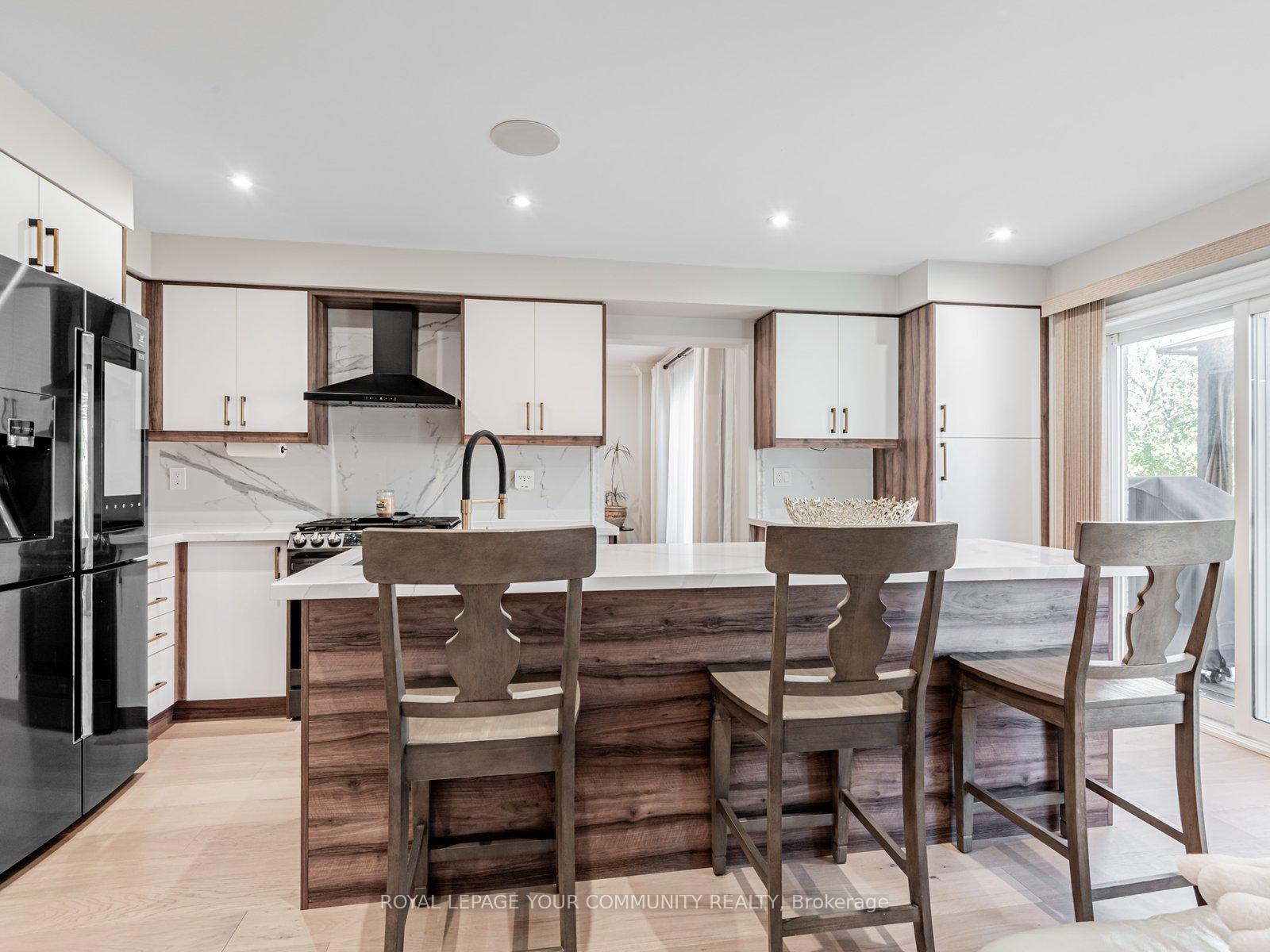 Photo 9 of 5 Mandel Crescent, Richmond Hill, Devonsleigh — HOMEH