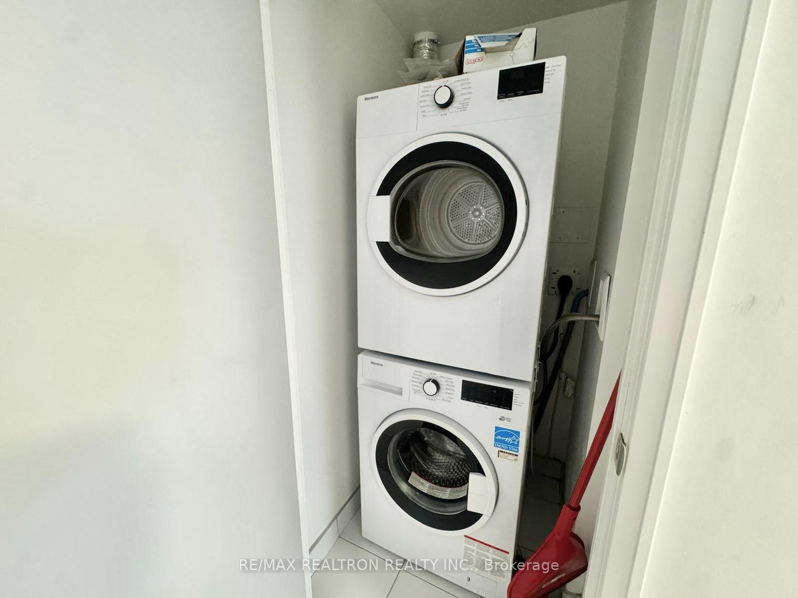 Photo 12 of Unit 1310, 30 Gibbs Road, Etobicoke, Islington-City Centre West — HOMEH