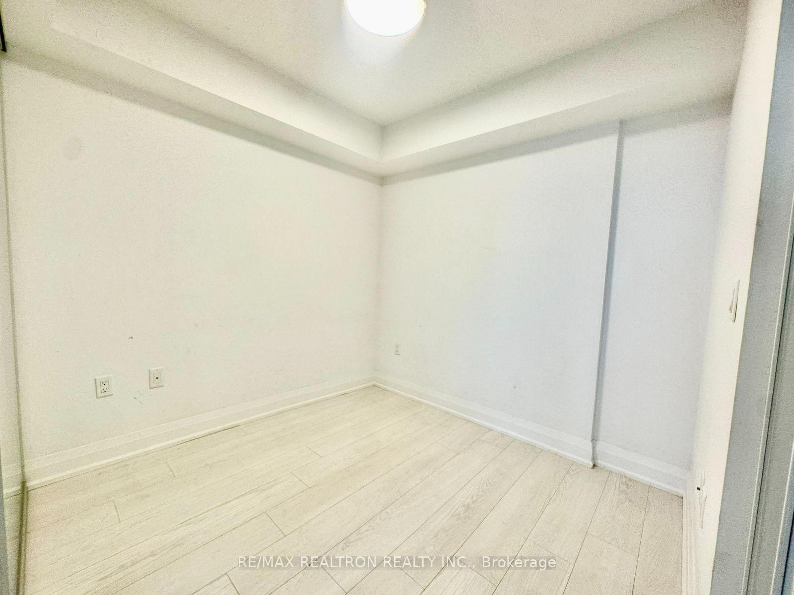 Photo 13 of Unit 1310, 30 Gibbs Road, Etobicoke, Islington-City Centre West — HOMEH
