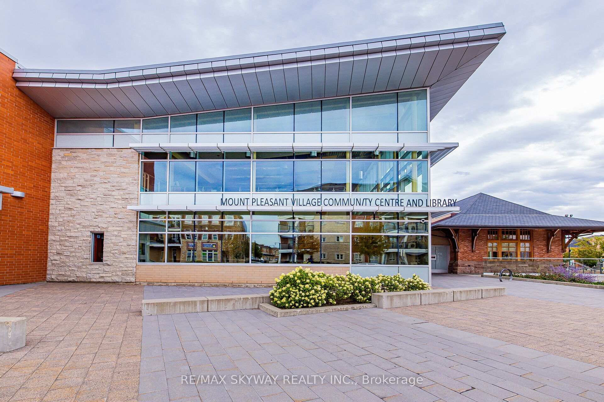 Photo 35 of Unit 10, 200 Veterans Drive, Brampton, Northwest Brampton — HOMEH