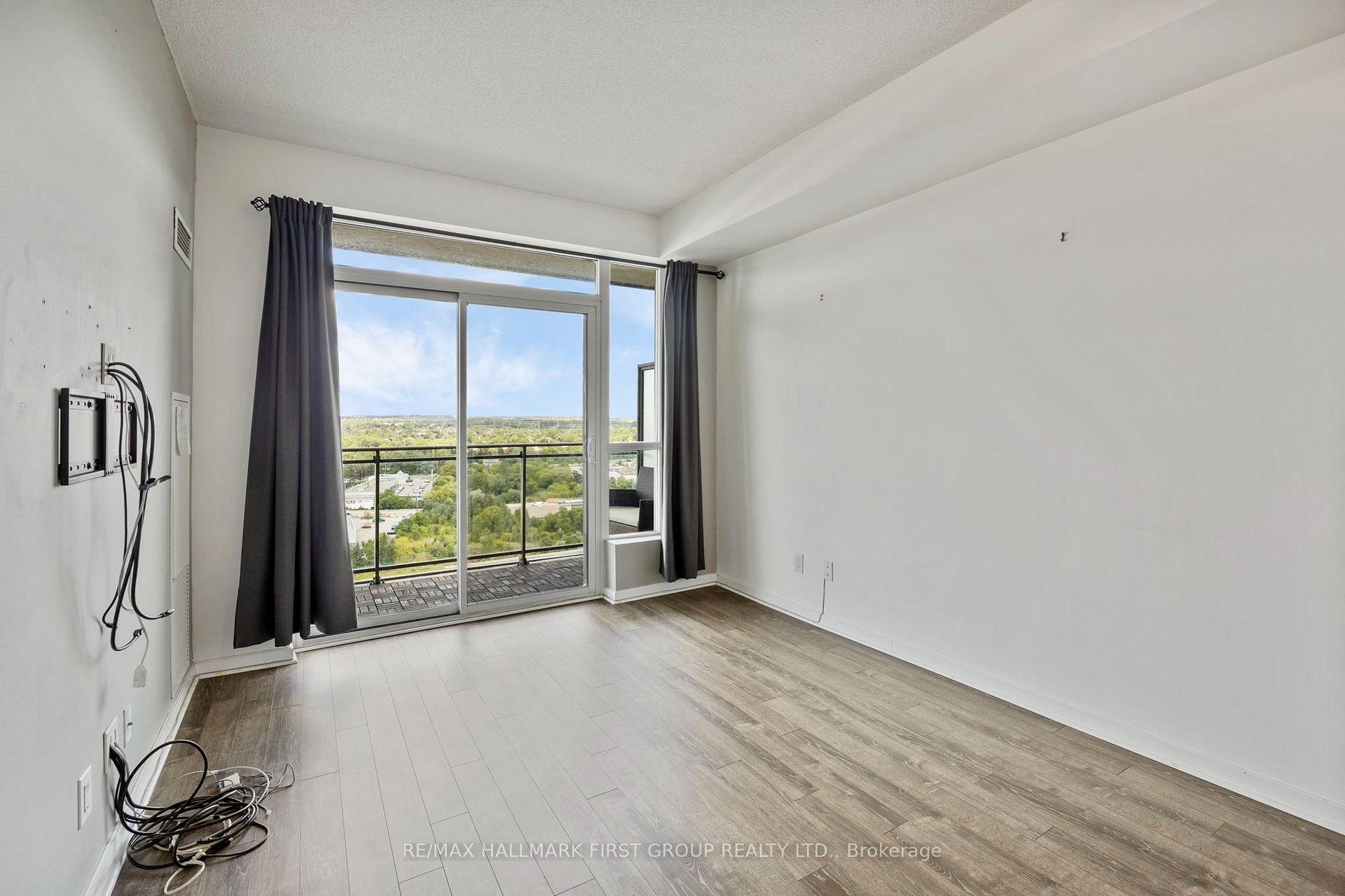 Photo 10 of Unit 1607, 1235 Bayly Street, Pickering, Bay Ridges — HOMEH