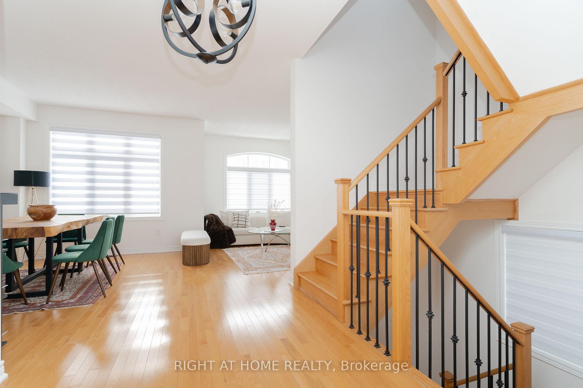 Photo 15 of 12 Globemaster Lane, Richmond Hill, Oak Ridges — HOMEH