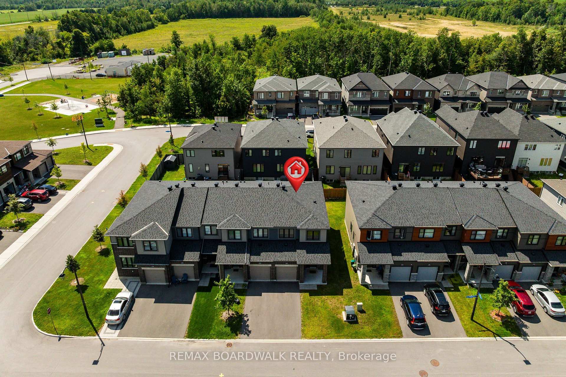 Photo 1 of 262 Tullaghan Heights, Ottawa, Barrhaven - Half Moon Bay — HOMEH