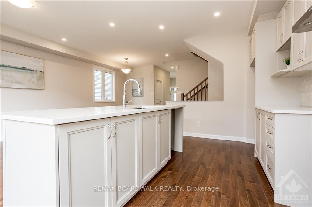 Photo 12 of 262 Tullaghan Heights, Ottawa, Barrhaven - Half Moon Bay — HOMEH