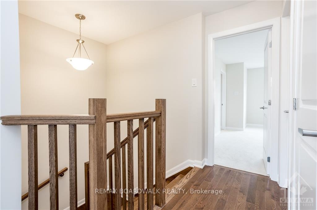 Photo 16 of 262 Tullaghan Heights, Ottawa, Barrhaven - Half Moon Bay — HOMEH