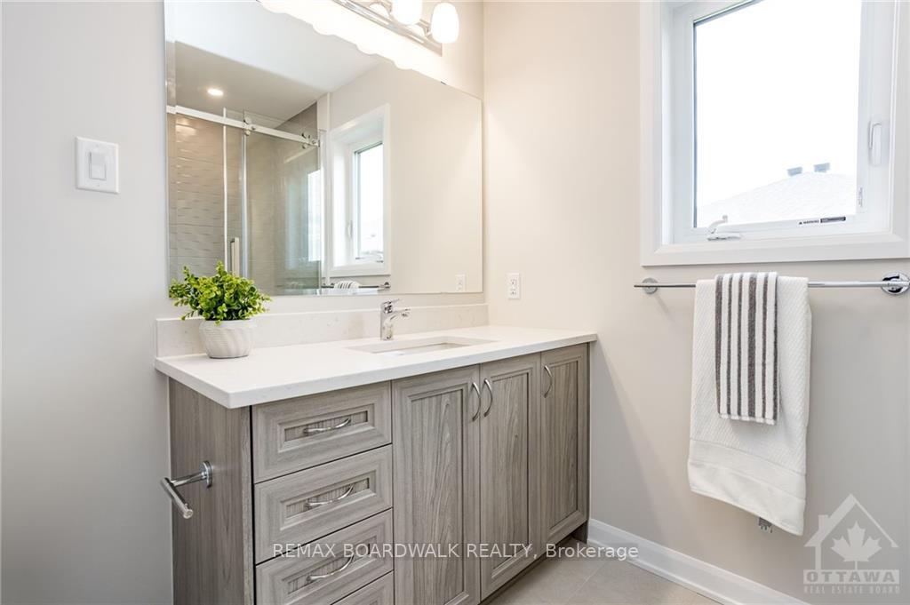 Photo 19 of 262 Tullaghan Heights, Ottawa, Barrhaven - Half Moon Bay — HOMEH