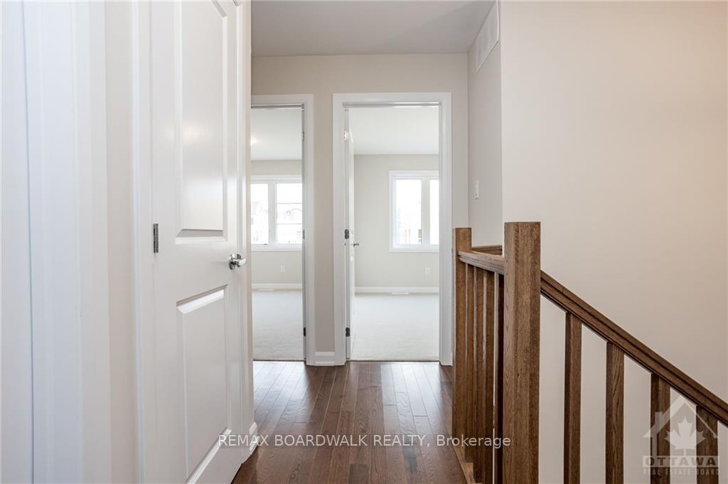 Photo 22 of 262 Tullaghan Heights, Ottawa, Barrhaven - Half Moon Bay — HOMEH