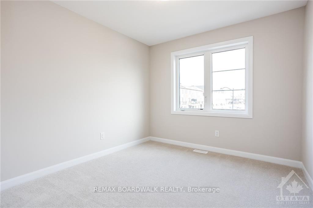 Photo 24 of 262 Tullaghan Heights, Ottawa, Barrhaven - Half Moon Bay — HOMEH