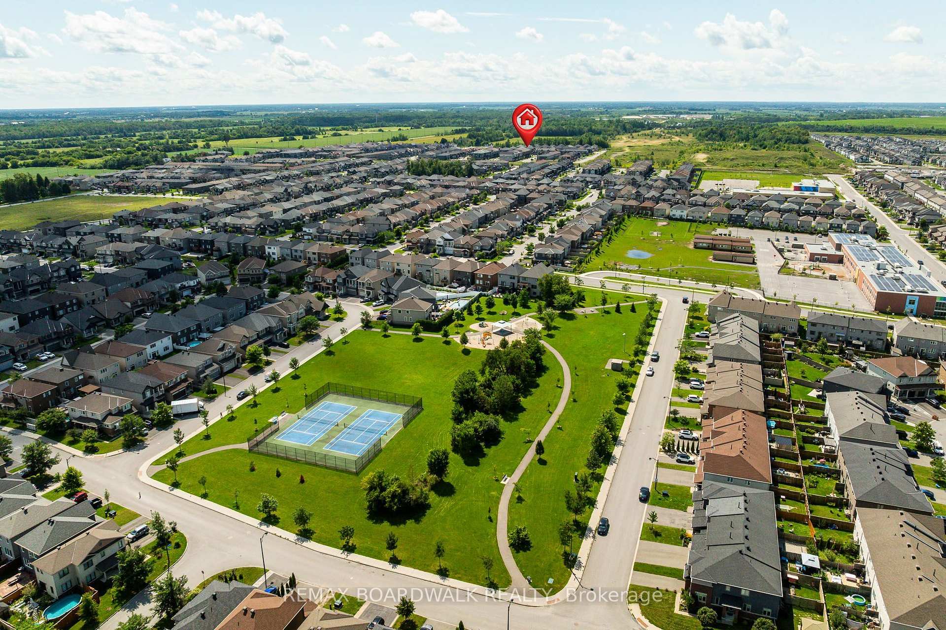 Photo 34 of 262 Tullaghan Heights, Ottawa, Barrhaven - Half Moon Bay — HOMEH