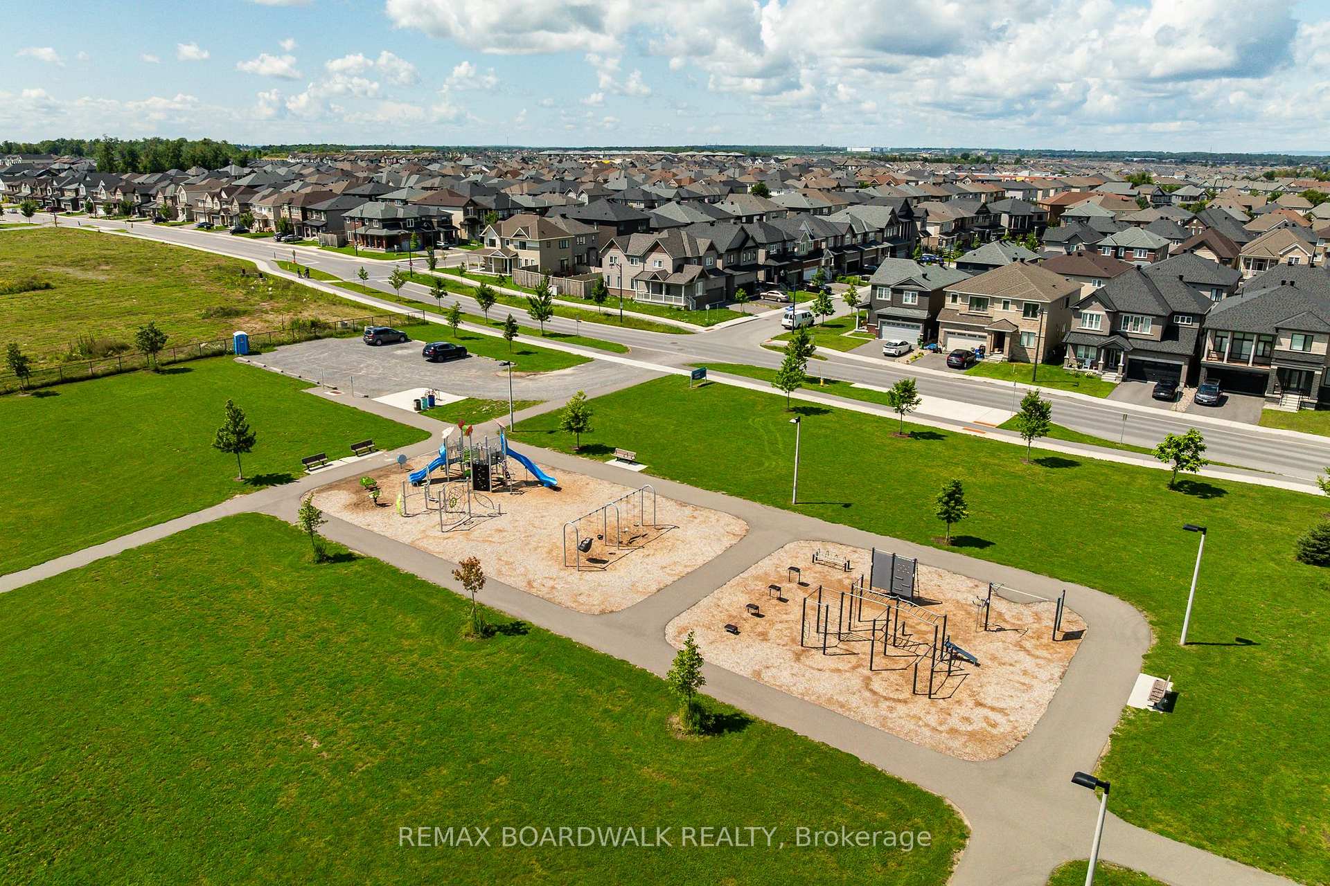 Photo 36 of 262 Tullaghan Heights, Ottawa, Barrhaven - Half Moon Bay — HOMEH