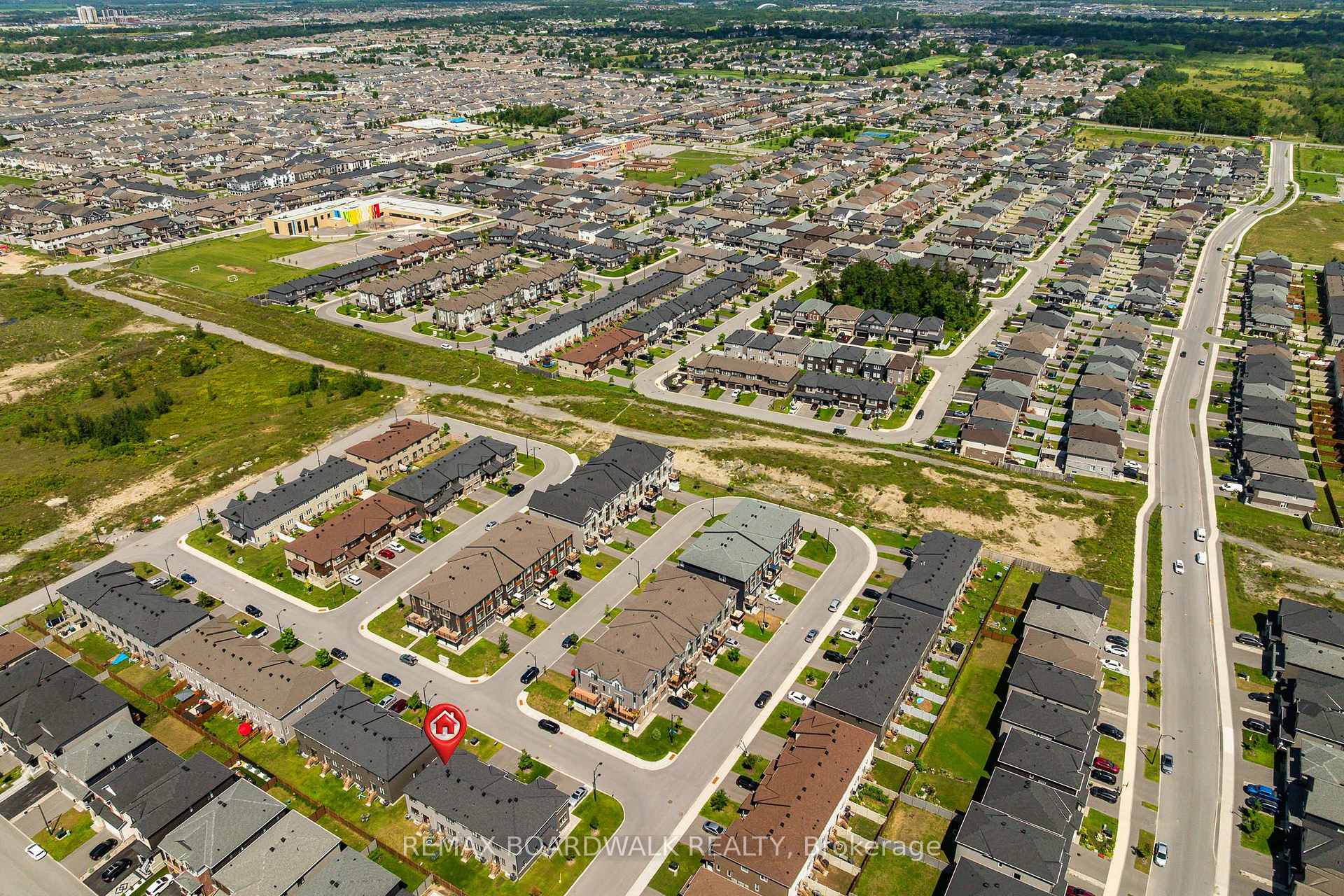 Photo 37 of 262 Tullaghan Heights, Ottawa, Barrhaven - Half Moon Bay — HOMEH