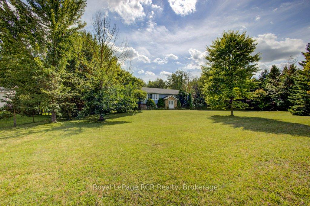 Photo 2 of 7287 Wellington Rd 109, Mapleton, Rural Mapleton — HOMEH