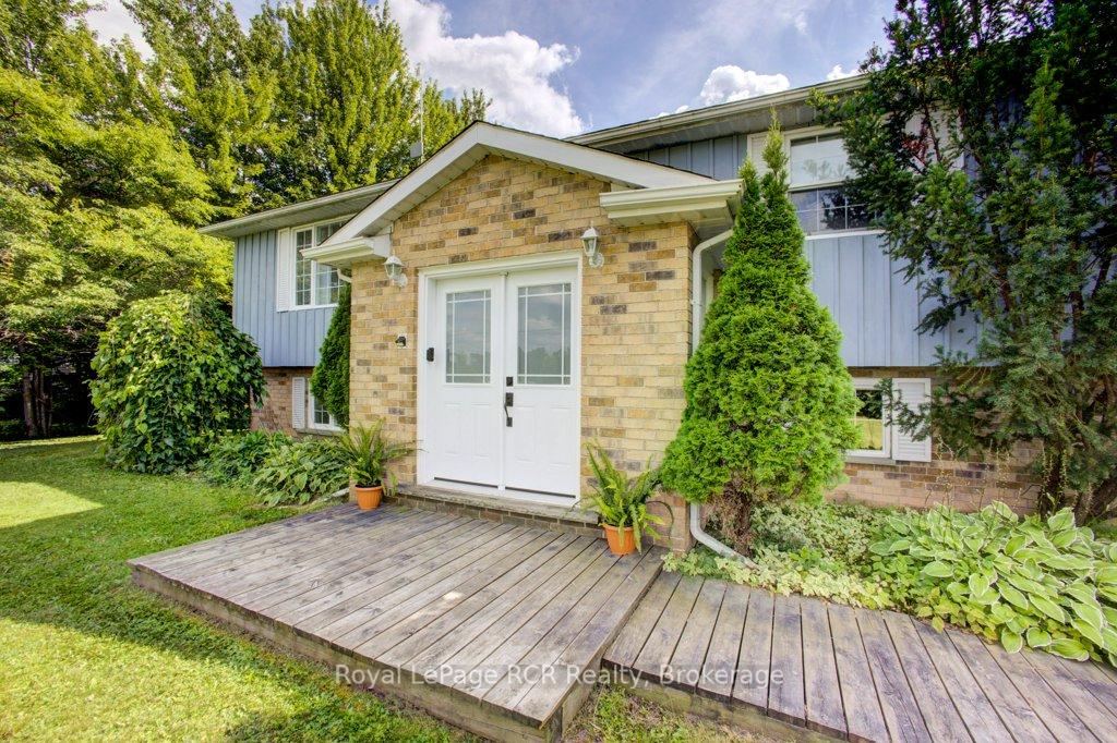 Photo 4 of 7287 Wellington Rd 109, Mapleton, Rural Mapleton — HOMEH