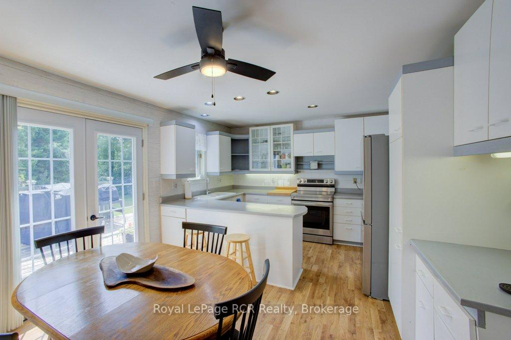 Photo 12 of 7287 Wellington Rd 109, Mapleton, Rural Mapleton — HOMEH