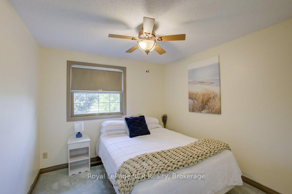 Photo 21 of 7287 Wellington Rd 109, Mapleton, Rural Mapleton — HOMEH