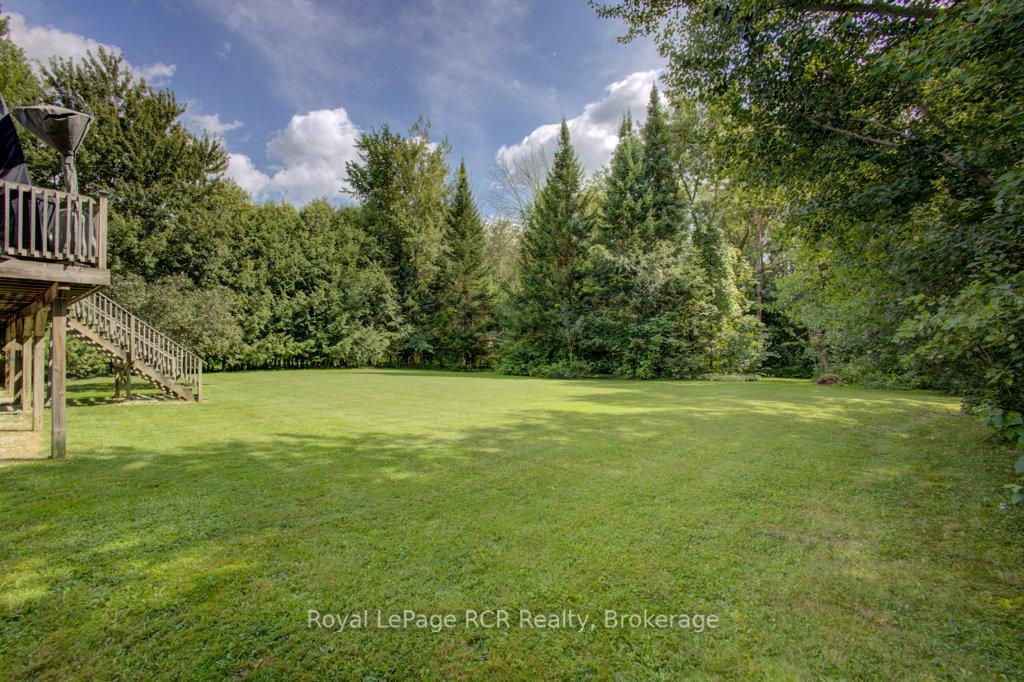 Photo 28 of 7287 Wellington Rd 109, Mapleton, Rural Mapleton — HOMEH